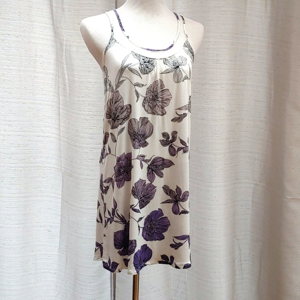 Apt. 9 floral chemise NWT